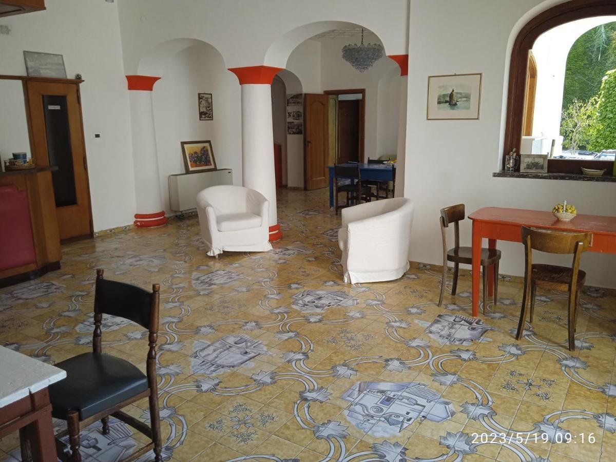 Villa Thomas Bb Conduzione Familiare Forio  Екстер'єр фото