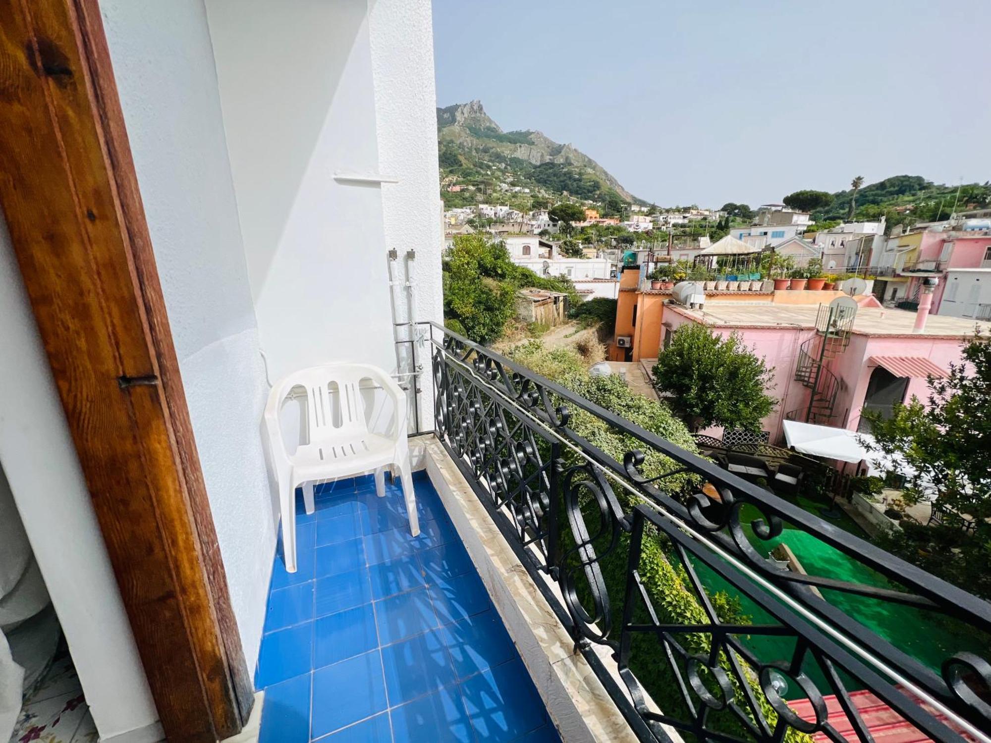 Villa Thomas Bb Conduzione Familiare Forio  Номер фото