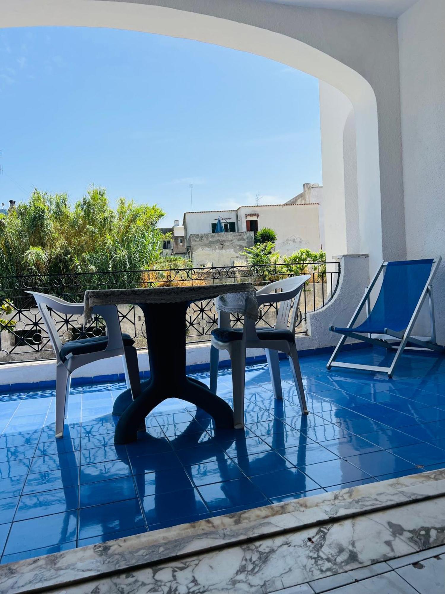 Villa Thomas Bb Conduzione Familiare Forio  Номер фото